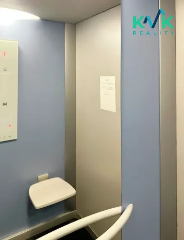 Pronájem bytu 1+kk, Karlovy Vary, Waldertova, 39 m2