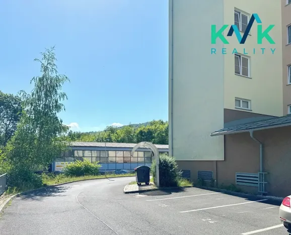 Pronájem bytu 1+kk, Karlovy Vary, Waldertova, 39 m2