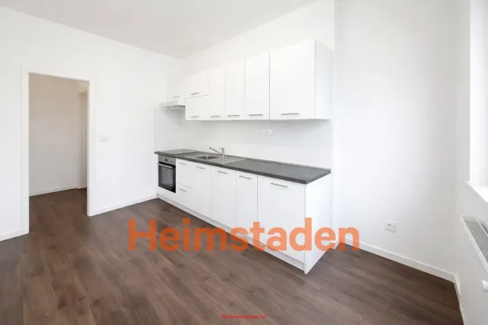 Pronájem bytu 2+kk, Havířov-Město, Hlavní třída, 59 m2