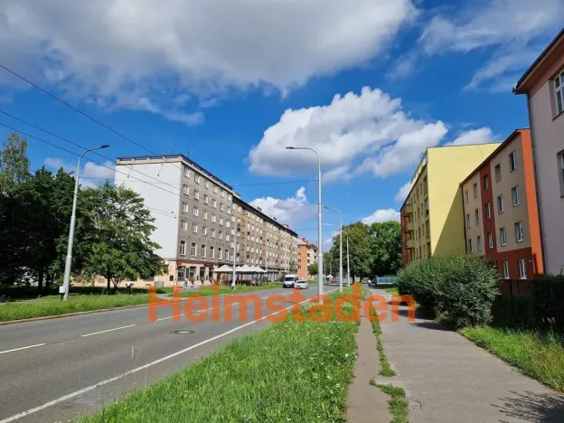Pronájem komerční nemovitosti, Ostrava-Mor.Ostrava, Sokolská třída, 5 m2
