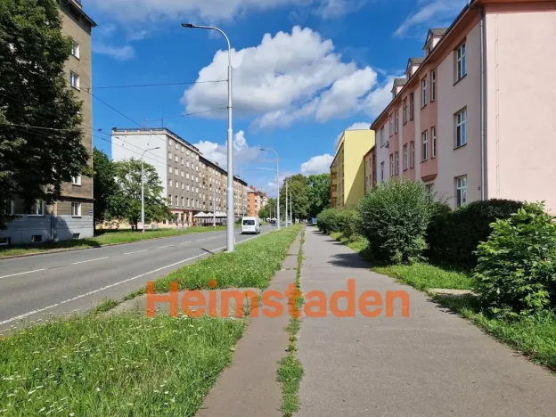 Pronájem komerční nemovitosti, Ostrava-Mor.Ostrava, Sokolská třída, 5 m2