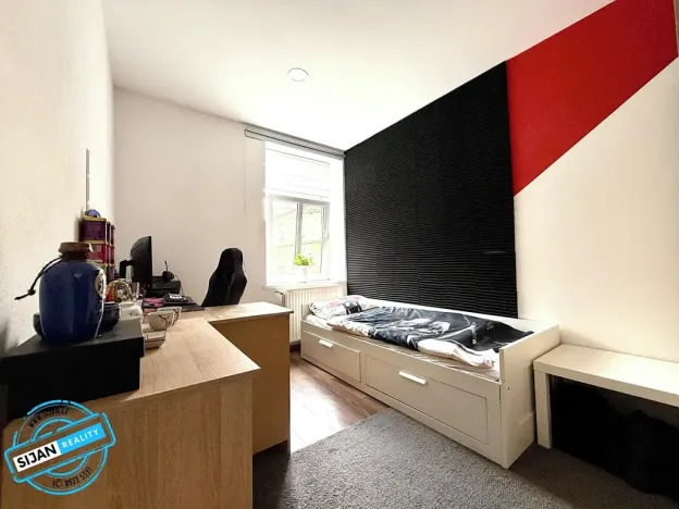 Prodej bytu 4+1, Krnov, Tyršova, 84 m2