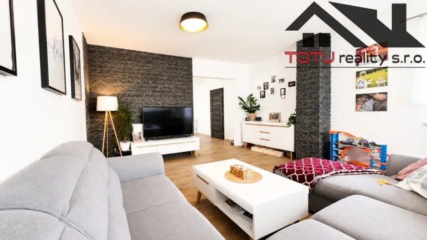 Prodej rodinného domu, Trutnov, 240 m2