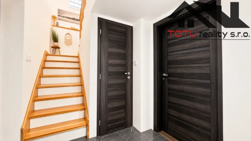 Prodej rodinného domu, Trutnov, 240 m2