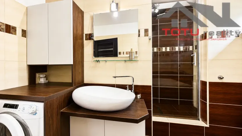 Prodej rodinného domu, Trutnov, 240 m2