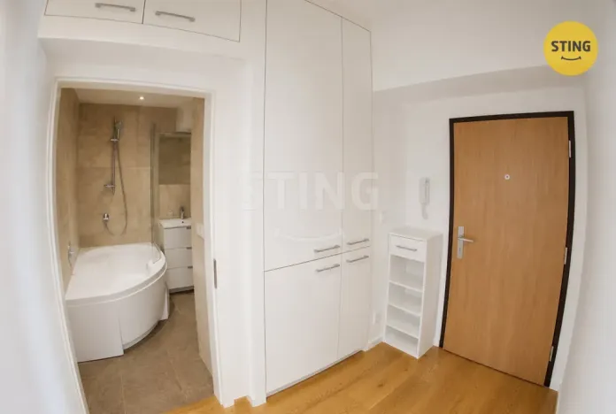 Pronájem bytu 2+kk, Ostrava, 49 m2
