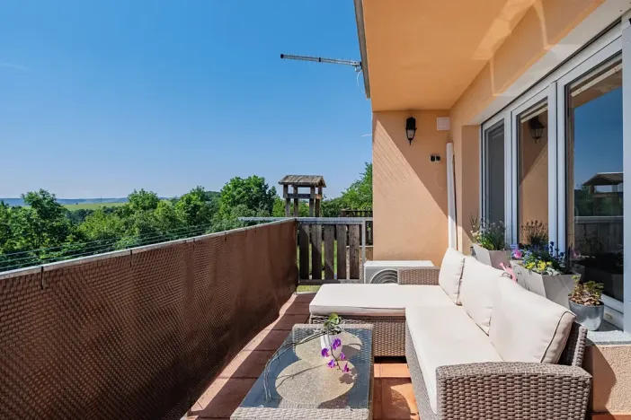 Prodej bytu 2+1, Nová Ves pod Pleší, 93 m2
