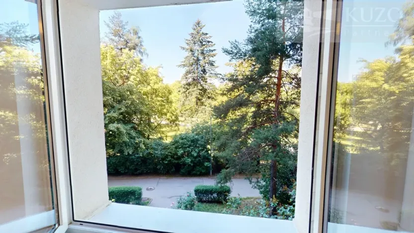 Pronájem bytu 3+kk, Praha, Bělčická, 58 m2