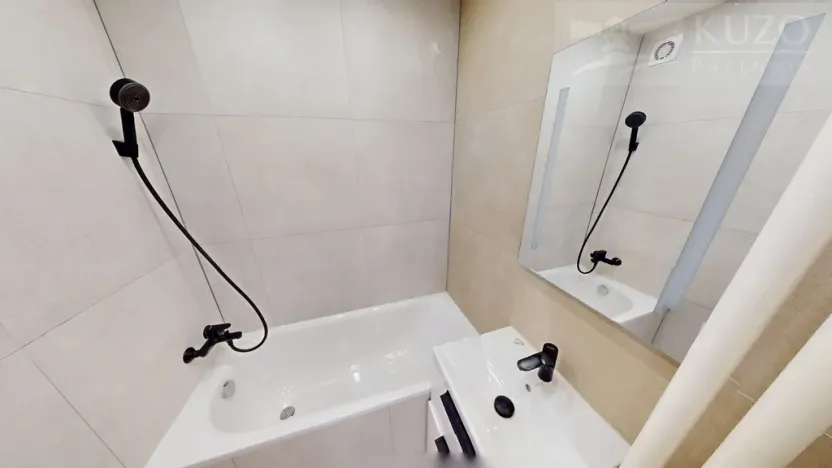 Pronájem bytu 3+kk, Praha, Bělčická, 58 m2