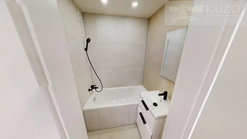 Pronájem bytu 3+kk, Praha, Bělčická, 58 m2