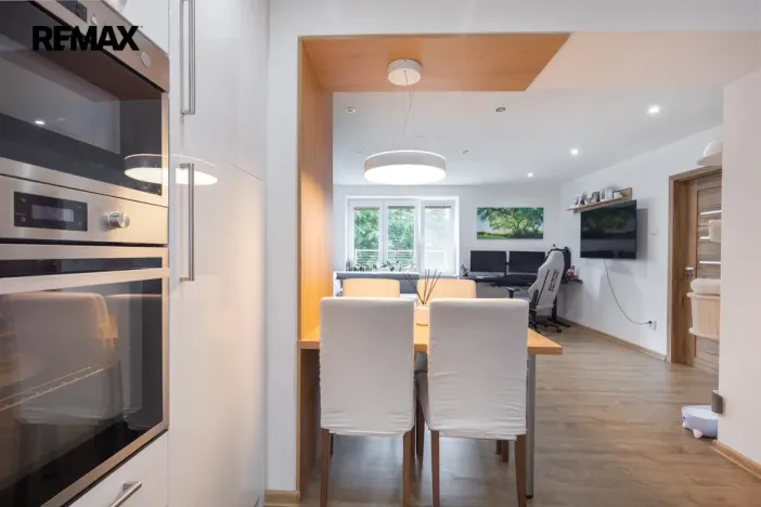 Prodej bytu 2+kk, Meziboří, Hornická, 58 m2