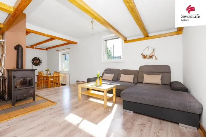 Prodej komerční nemovitosti, Holice, Holubova, 253 m2
