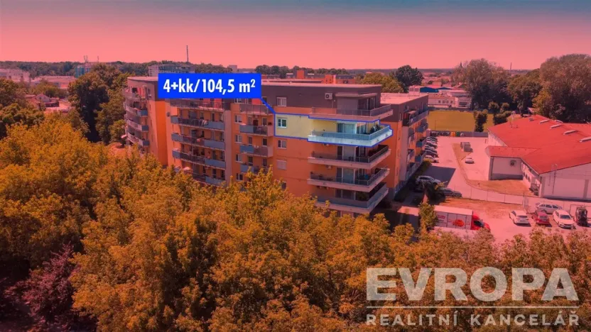 Prodej bytu 4+kk, Břeclav, třída 1. máje, 104 m2
