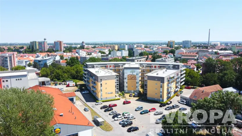 Prodej bytu 4+kk, Břeclav, třída 1. máje, 104 m2