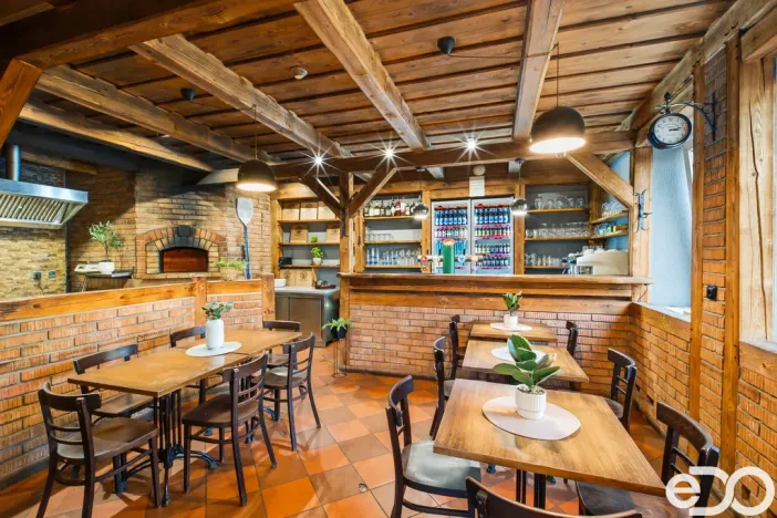 Pronájem restaurace, Doksy, Josefská, 216 m2