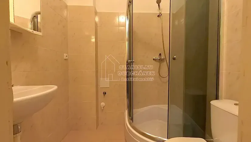 Pronájem bytu 1+kk, Praha - Strašnice, Nad Primaskou, 23 m2