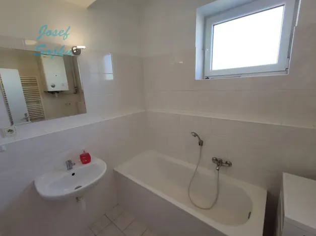 Pronájem bytu 2+kk, Brno, Jánošíkova, 43 m2