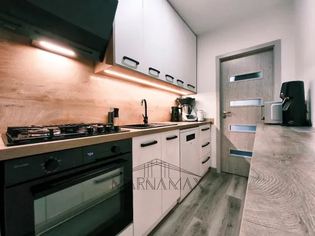 Prodej bytu 3+1, Kadaň, Školní, 56 m2
