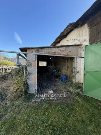 Prodej rodinného domu, Chvaletice - Hornická Čtvrť, 198 m2