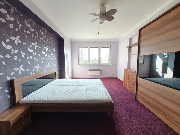 Pronájem bytu 2+1, Tursko, 70 m2