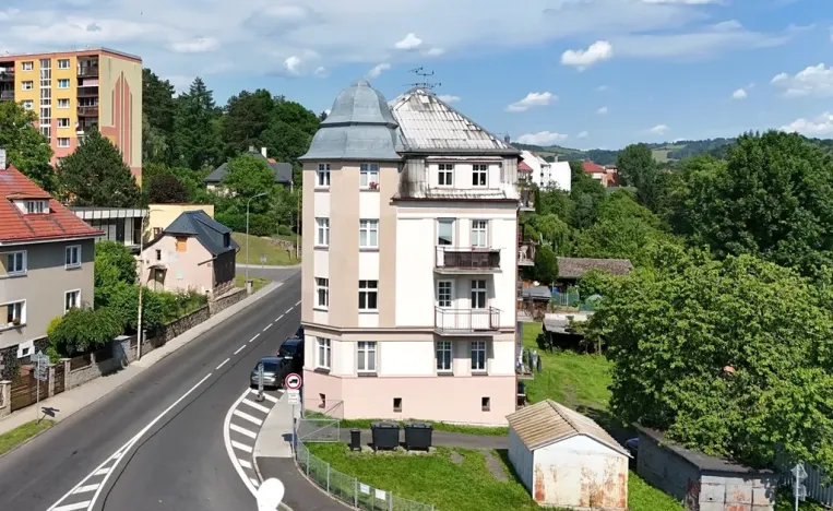 Prodej bytu 2+1, Benešov nad Ploučnicí, Děčínská, 61 m2