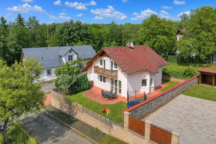 Prodej rodinného domu, Mladé Buky - Hertvíkovice, 139 m2