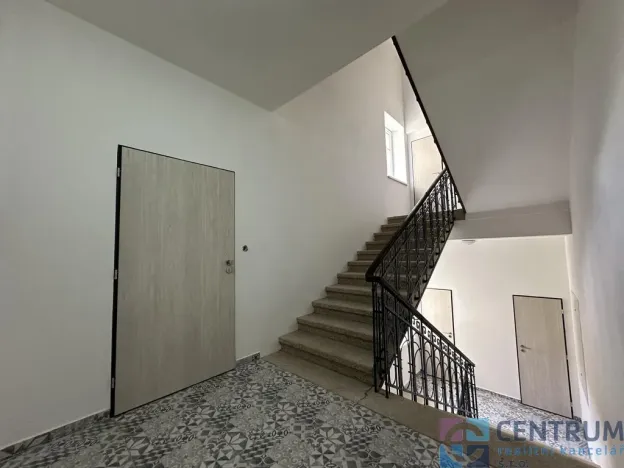 Pronájem bytu 2+kk, Jablonec nad Nisou, U Jeslí, 41 m2