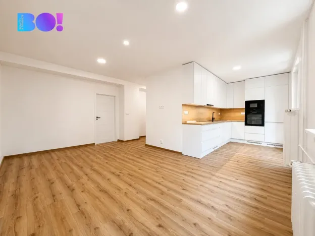 Prodej bytu 2+kk, Třinec, Krátká, 56 m2