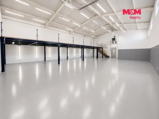 Pronájem obchodního prostoru, Králův Dvůr, Plzeňská, 405 m2