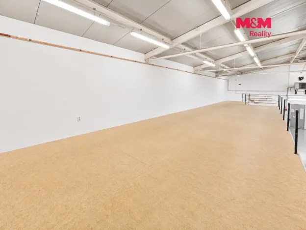 Pronájem obchodního prostoru, Králův Dvůr, Plzeňská, 405 m2