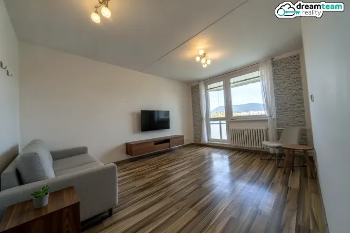 Pronájem bytu 3+1, Rožnov pod Radhoštěm, Svazarmovská, 60 m2