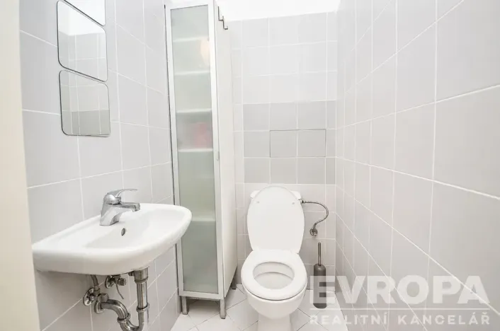 Pronájem bytu 3+1, Praha - Nové Město, Pštrossova, 94 m2