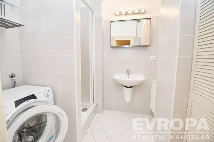 Pronájem bytu 3+1, Praha - Nové Město, Pštrossova, 94 m2