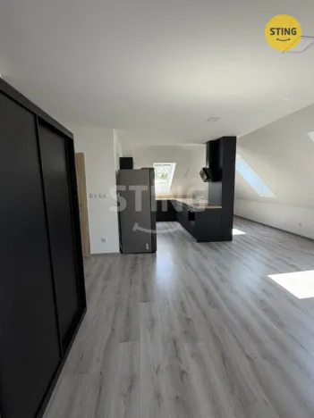 Pronájem bytu 3+kk, Ostrava, Zárubecká, 79 m2