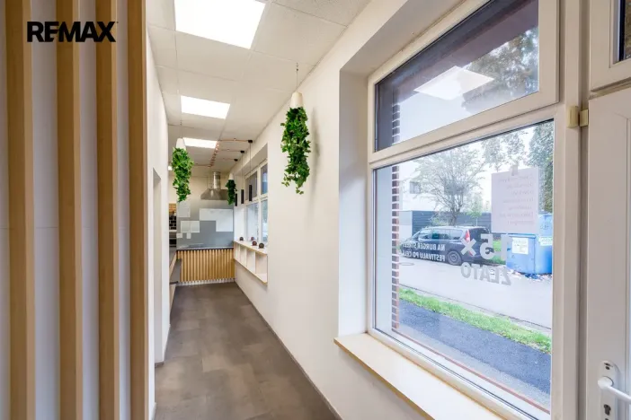 Pronájem restaurace, Hradec Králové - Pražské Předměstí, Habrmanova, 74 m2