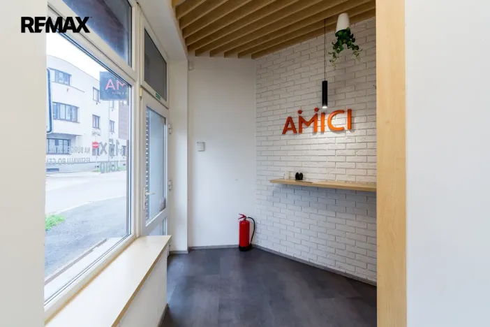 Pronájem restaurace, Hradec Králové - Pražské Předměstí, Habrmanova, 74 m2