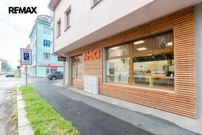 Pronájem restaurace, Hradec Králové - Pražské Předměstí, Habrmanova, 74 m2