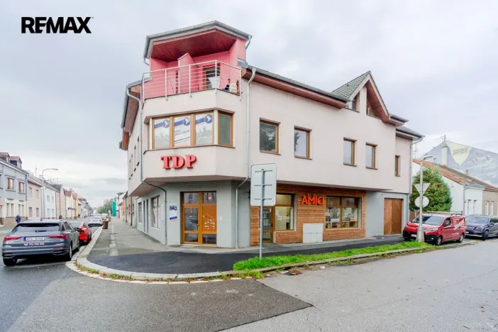 Pronájem restaurace, Hradec Králové - Pražské Předměstí, Habrmanova, 74 m2