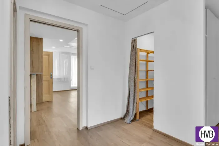 Prodej bytu 4+kk, Praha, Ohradní, 72 m2