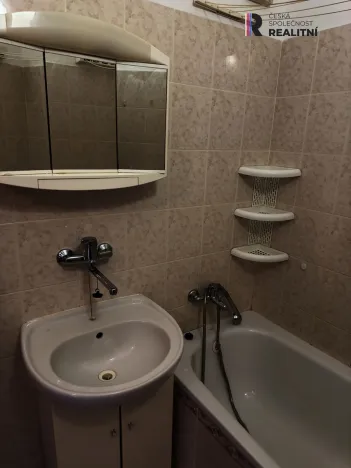 Pronájem bytu 1+1, Zlín, Javorová, 34 m2