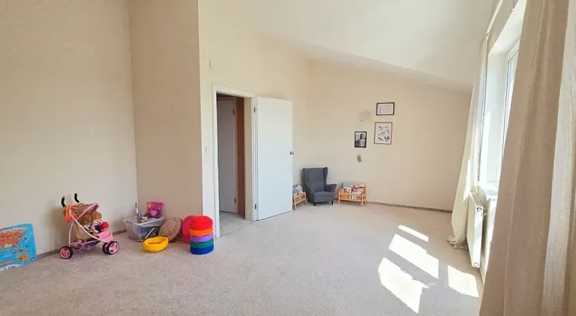 Prodej rodinného domu, Dolní Břežany, Dělnická, 214 m2