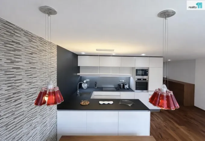 Prodej bytu 3+kk, Průhonice, Na Sídlišti III, 73 m2