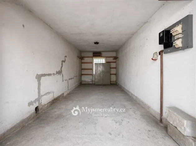Prodej garáže, Znojmo, Havlíčkova, 20 m2
