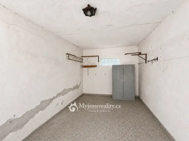 Prodej garáže, Znojmo, Havlíčkova, 20 m2