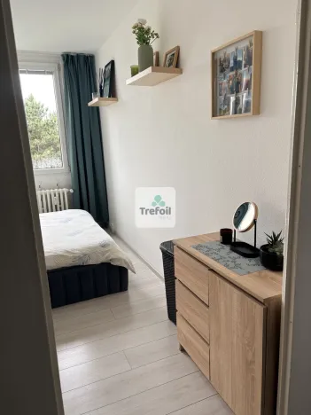 Prodej bytu 2+kk, Praha, Bazovského, 45 m2