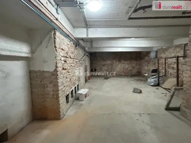 Pronájem skladu, Kolín - Kolín II, Kmochova, 40 m2