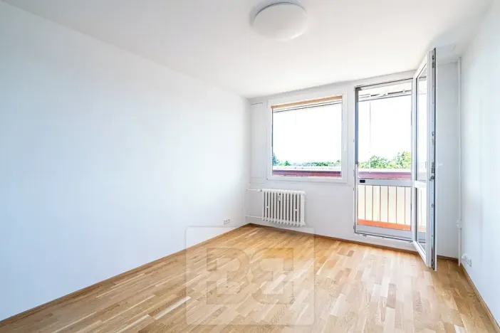 Pronájem bytu 2+kk, Praha - Prosek, Litvínovská, 45 m2