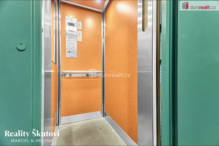 Pronájem bytu 3+1, Ústí nad Labem - Mojžíř, Peškova, 65 m2