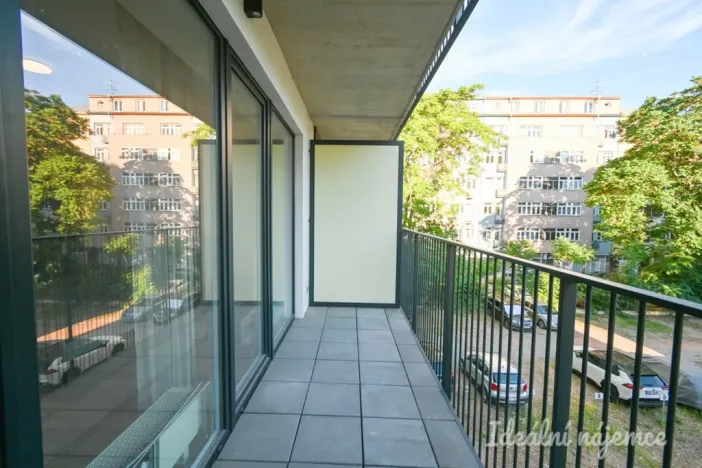 Pronájem bytu 1+kk, Brno, Hybešova, 39 m2