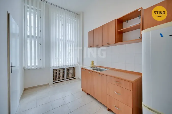 Pronájem kanceláře, Olomouc, Vídeňská, 315 m2